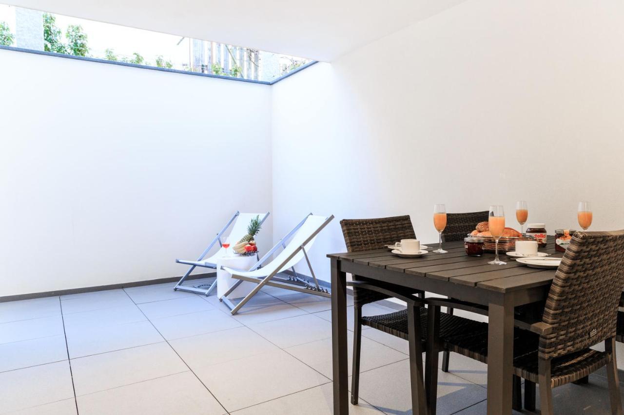Auszeit Apartment Westend: Lakeside Retreat with 4 Bedrooms and Free Parking Friedrichshafen Exterior photo